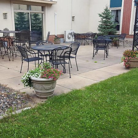 Hibbing Park Hotel Kültér fotó